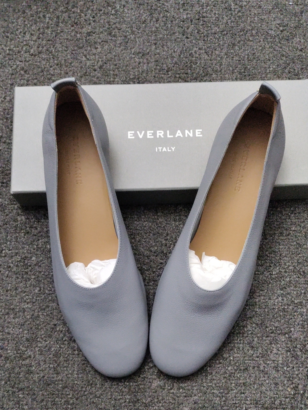 Everlane Women's Light Gray Leather Ballet Flats